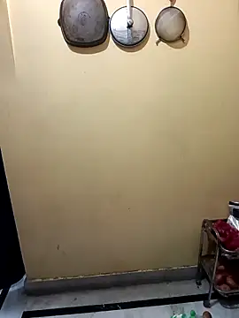 Snapshot of 02Roshni chatting on 02/24/26, 11:30 02Roshni online show from 02/24/26, 11:30