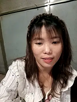 Girl-crazy1 online show from 03/07/26, 02:03