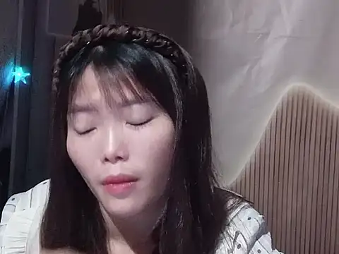 Girl-crazy1 online show from 03/08/26, 09:18