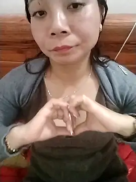 cute-shine online show from 02/23/26, 05:16