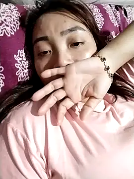 cute-shine online show from 04/04/26, 01:52