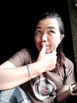 lovely-742 online show from 04/11/26, 03:44