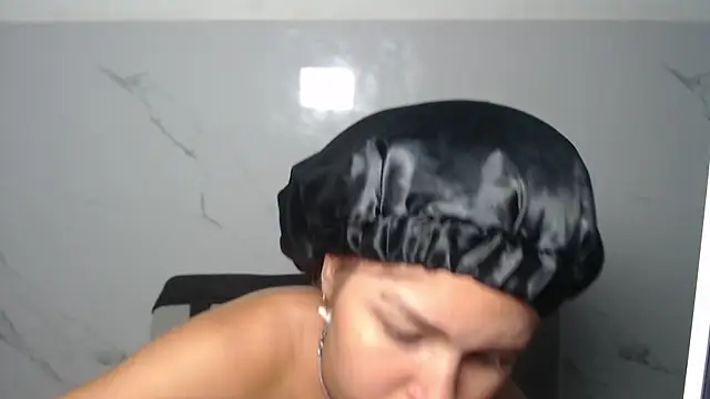 melodyphillips 2  online show from 07/08/26, 06:51