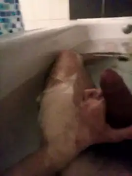 Snapshot of Papa_005 chatting on 02/26/26, 01:48 Papa 005 online show from 02/26/26, 01:48