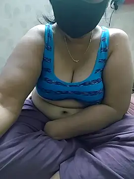 Snapshot of Joyti_07 chatting on 02/23/26, 03:48 Joyti 07 online show from 02/23/26, 03:48