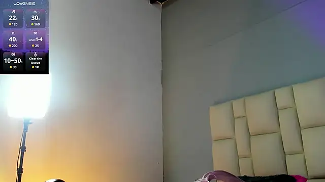 Zaphiro  Sky online show from 02/25/26, 08:46