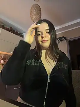 VictoriaPricee online show from 02/24/26, 01:42