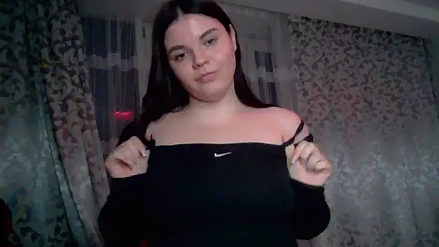 VictoriaPricee online show from 02/28/26, 03:57