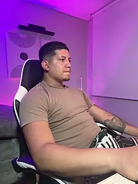  robertobaggioo online show from 04/18/26, 05:55