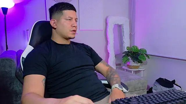  robertobaggioo online show from 05/31/26, 06:42