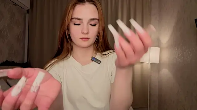 Snapshot of TessieFigge chatting on 02/27/26, 07:03 TessieFigge online show from 02/27/26, 07:03