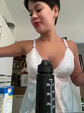 LissPerolaa online show from 07/02/26, 10:54