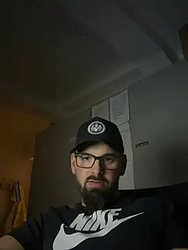 Snapshot of xxxsharkexxx chatting on 02/12/26, 08:15 xxxsharkexxx online show from 02/12/26, 08:15