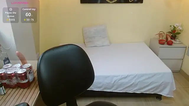 Eve Bennett online show from 04/04/26, 07:22