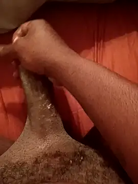 Snapshot of thickdicck90 chatting on 02/12/26, 05:19 thickdicck90 online show from 02/12/26, 05:19