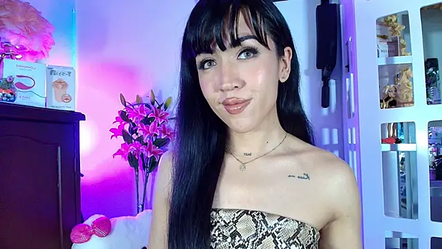 Yiyii online show from 05/16/26, 09:39