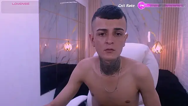 Snapshot of benjamin_anthony chatting on 02/14/26, 03:09 benjamin anthony online show from 02/14/26, 03:09