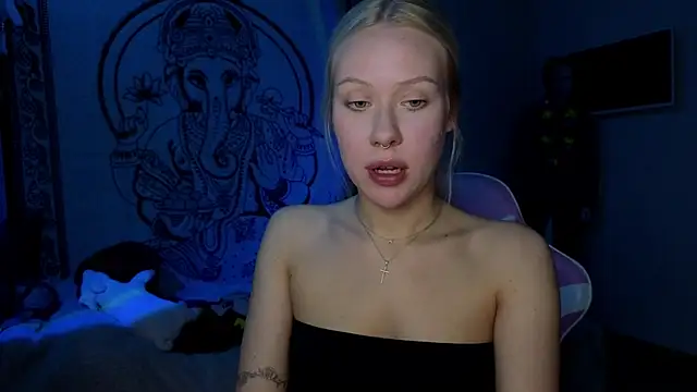 pureeangel online show from 03/24/26, 04:01