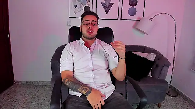 Snapshot of ethan_grace chatting on 02/27/26, 12:05 ethan grace online show from 02/27/26, 12:05