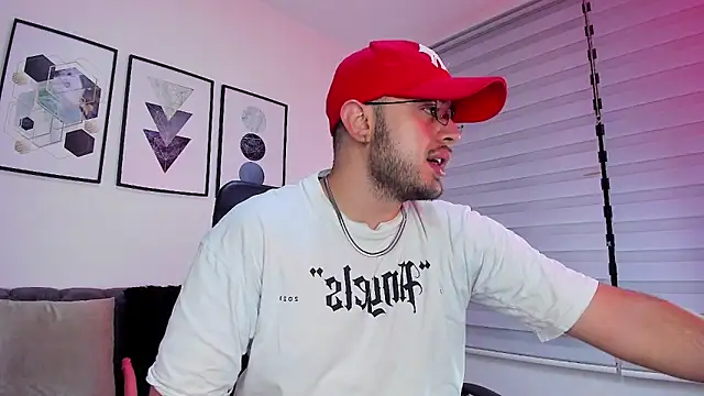 Snapshot of ethan_grace chatting on 03/02/26, 11:50 ethan grace online show from 03/02/26, 11:50