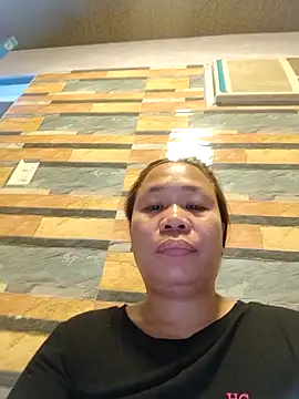 squirtshantal online show from 10/28/25, 12:25