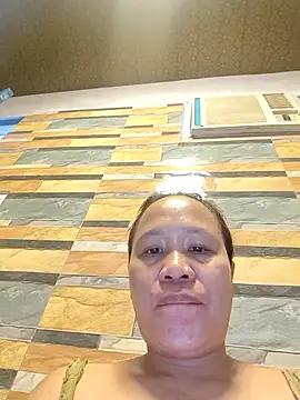 squirtshantal online show from 03/10/26, 07:02