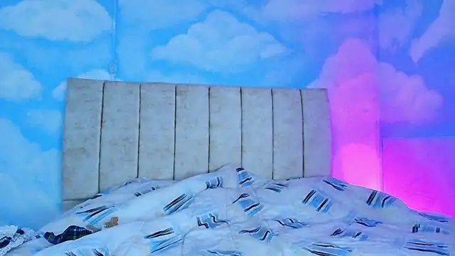 Aliclark online show from 03/28/26, 07:02