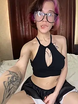 analcutie online show from 03/06/26, 09:06