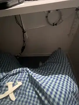 awesomemilkss online show from 03/16/26, 05:55