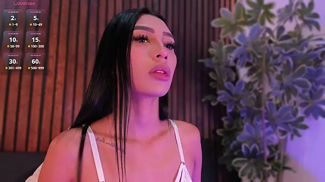 Snapshot of _victoria_lee chatting on 03/03/26, 12:22 victoria lee online show from 03/03/26, 12:22