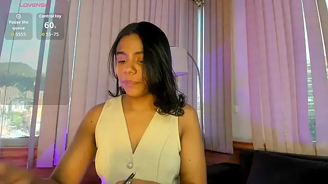 Snapshot of madii_lenon chatting on 05/27/26, 08:28 madii lenon online show from 05/27/26, 08:28