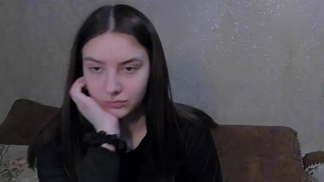 Snapshot of love_lina_muuur chatting on 03/02/26, 06:15 love lina muuur online show from 03/02/26, 06:15