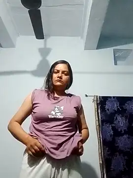 Anushka Singh0 online show from 03/05/26, 01:01