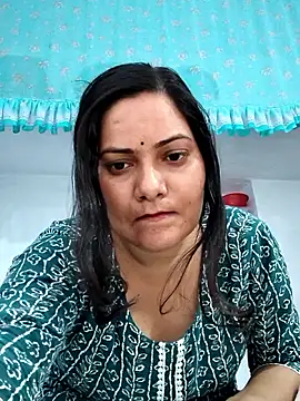 Anushka Singh0 online show from 04/06/26, 08:04