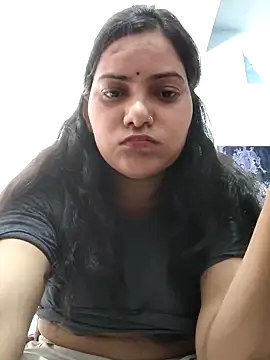 Snapshot of Anushka_Singh0 chatting on 04/27/26, 06:33 Anushka Singh0 online show from 04/27/26, 06:33