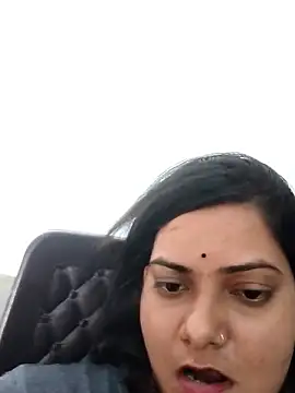Snapshot of Anushka_Singh0 chatting on 04/30/26, 05:36 Anushka Singh0 online show from 04/30/26, 05:36