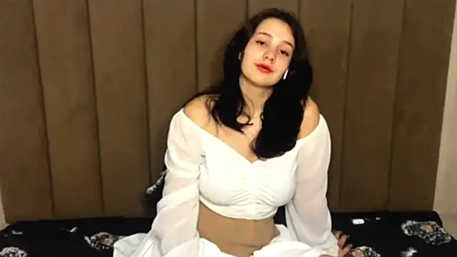 HereLora online show from 04/04/26, 11:08