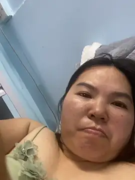 Snapshot of XIAXIA66 chatting on 03/01/26, 02:52 XIAXIA66 online show from 03/01/26, 02:52