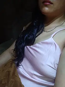 Snapshot of nelina_12345 chatting on 06/29/26, 10:43 nelina 12345 online show from 06/29/26, 10:43
