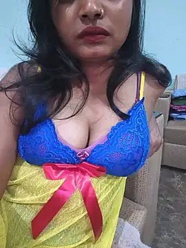 Priya sexy699 online show from 07/10/26, 04:53