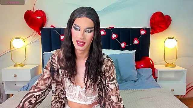 Snapshot of MadisonEsprit chatting on 02/17/26, 10:12 MadisonEsprit online show from 02/17/26, 10:12