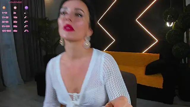 Shanita moon online show from 07/21/26, 04:20