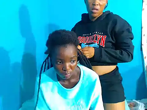 Snapshot of SexySlender_05 chatting on 02/23/26, 10:51 SexySlender 05 online show from 02/23/26, 10:51