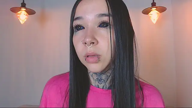 alien eyes09 online show from 03/18/26, 02:15