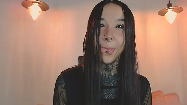 alien eyes09 online show from 05/12/26, 01:36