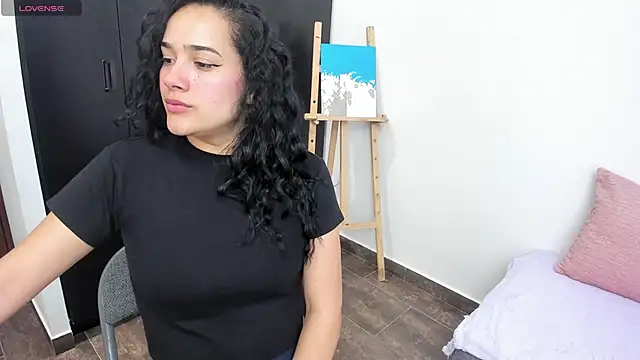 love kriss online show from 05/27/26, 07:00