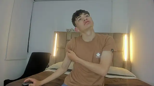 Noir Sebas online show from 03/20/26, 04:06