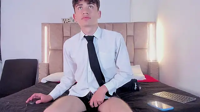 Noir Sebas online show from 03/27/26, 03:56