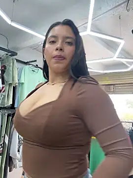 Miss Bella Flame online show from 04/13/26, 05:18