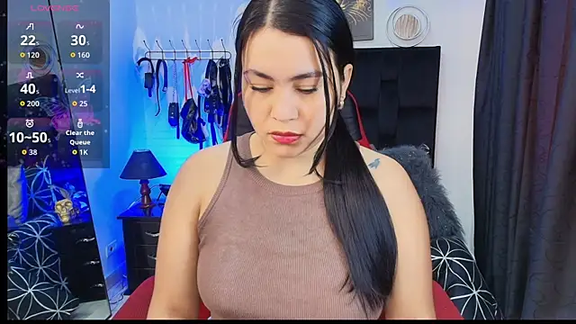 Snapshot of Liu_wen_ chatting on 05/03/26, 02:23 Liu wen online show from 05/03/26, 02:23